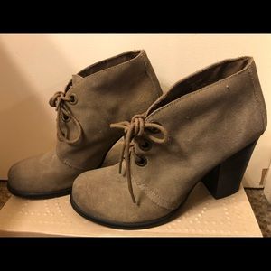 Ankle boots by Mia all leather upper.